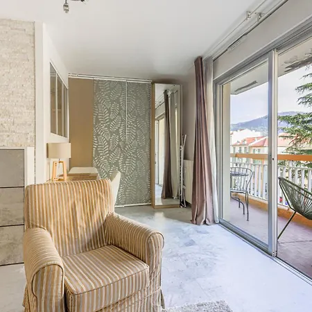 Les Arenes De Cimiez By Interhome شقة نيس